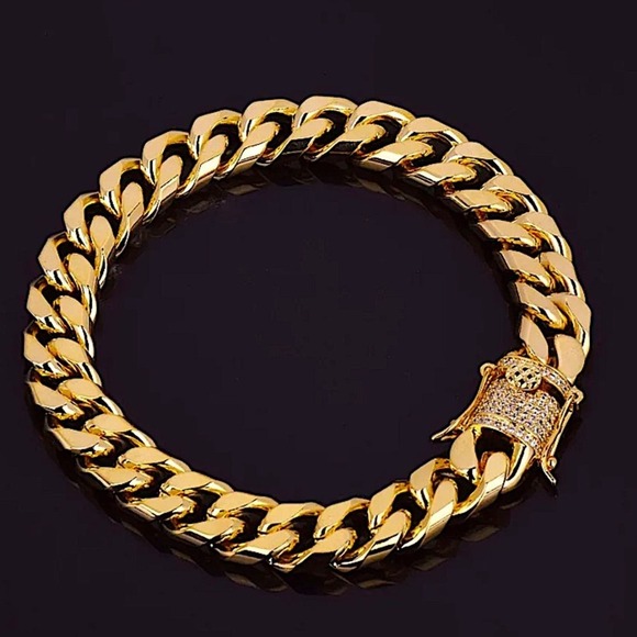 Gold Chain Link Bracelet, Cuban, Rhinestone Closure - Picture 4 of 8